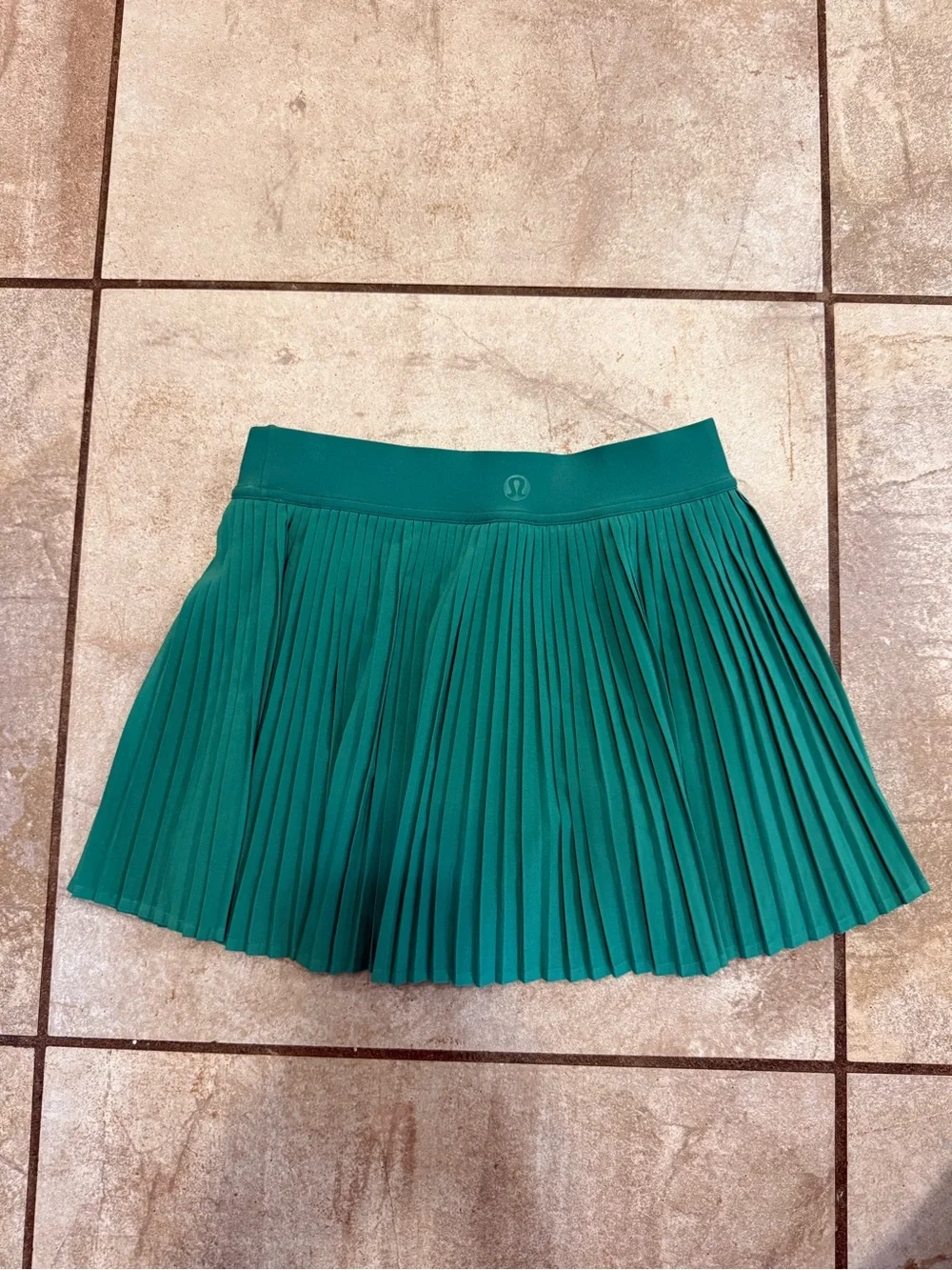 lululemon athletica Varsity High rise Cascadia Green Tennis Skirt